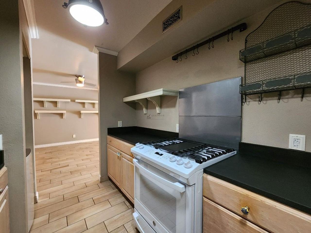 663 Bishops Lodge Rd #50 - Photo 5 of 16