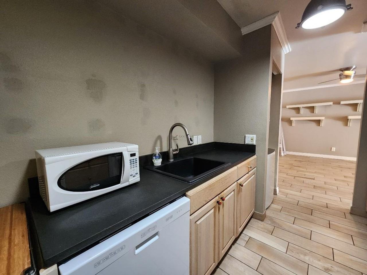 663 Bishops Lodge Rd #50 - Photo 6 of 16