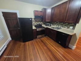 featured image of 735 Washington St #2