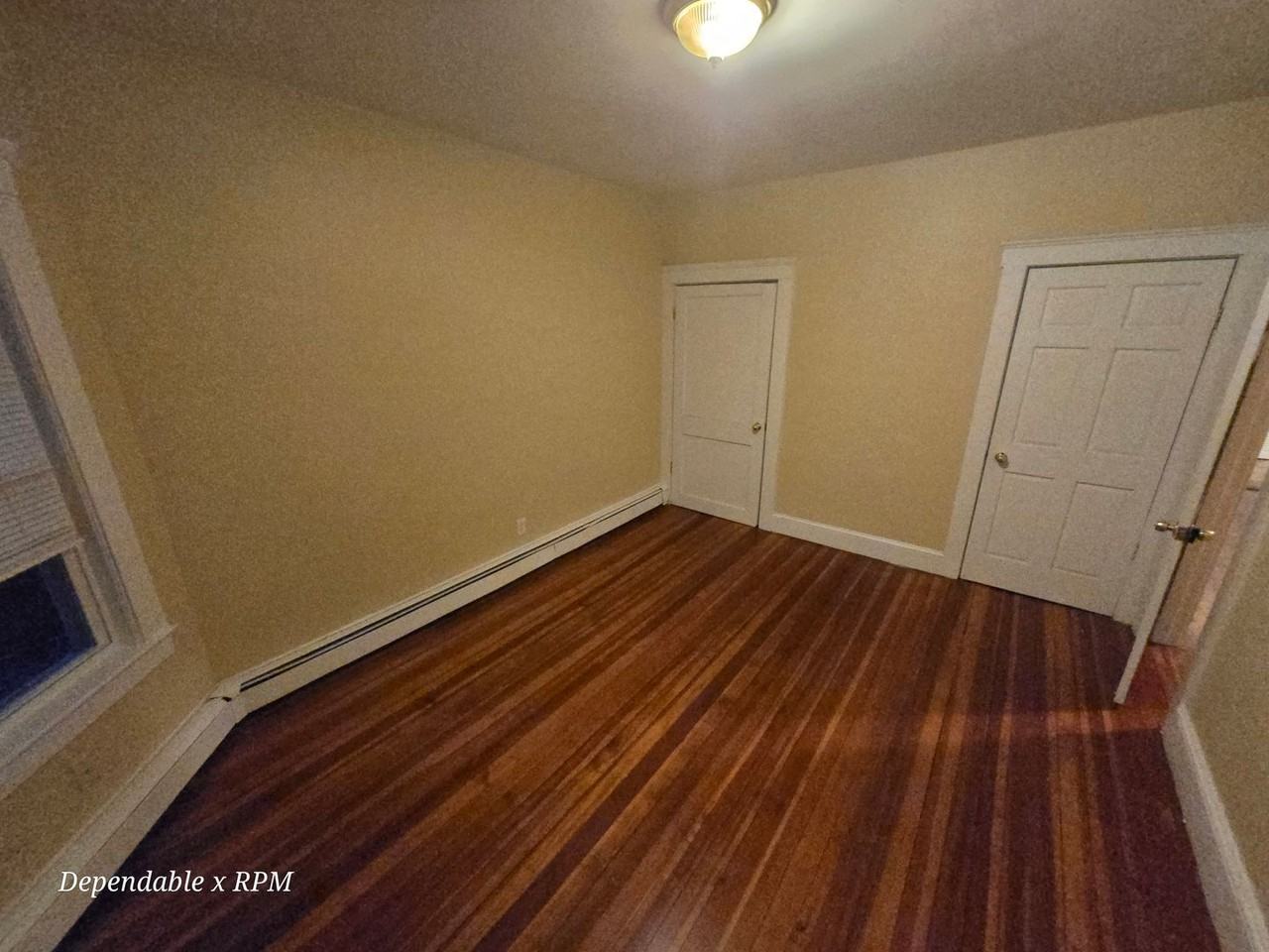 735 Washington St #2 - Photo 4 of 9