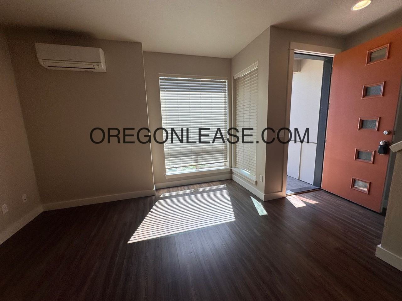 961 Lorella Ave - Photo 2 of 14