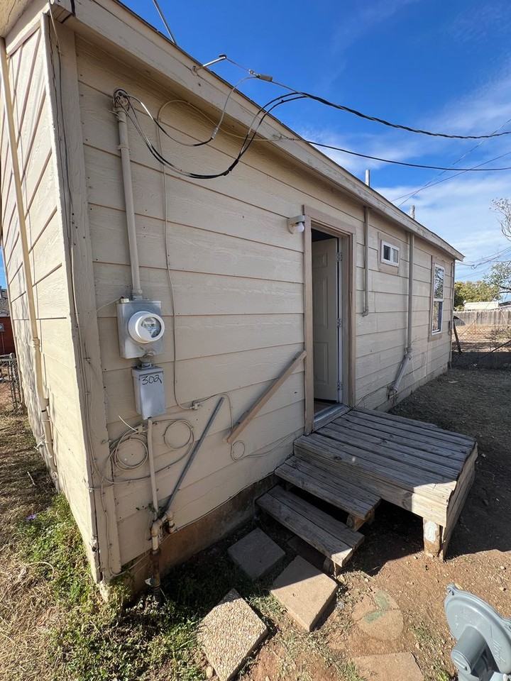 302 N Forest St Rear - Photo 5 of 5