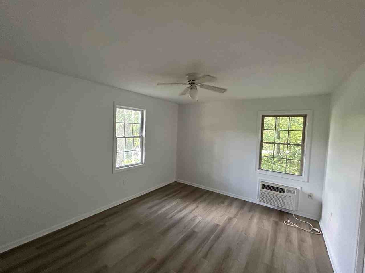 14105 Red House Rd - Photo 6 of 7