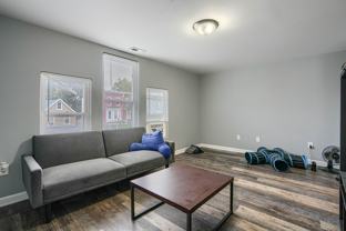 304 Collins Ave - Photo 1 of 1