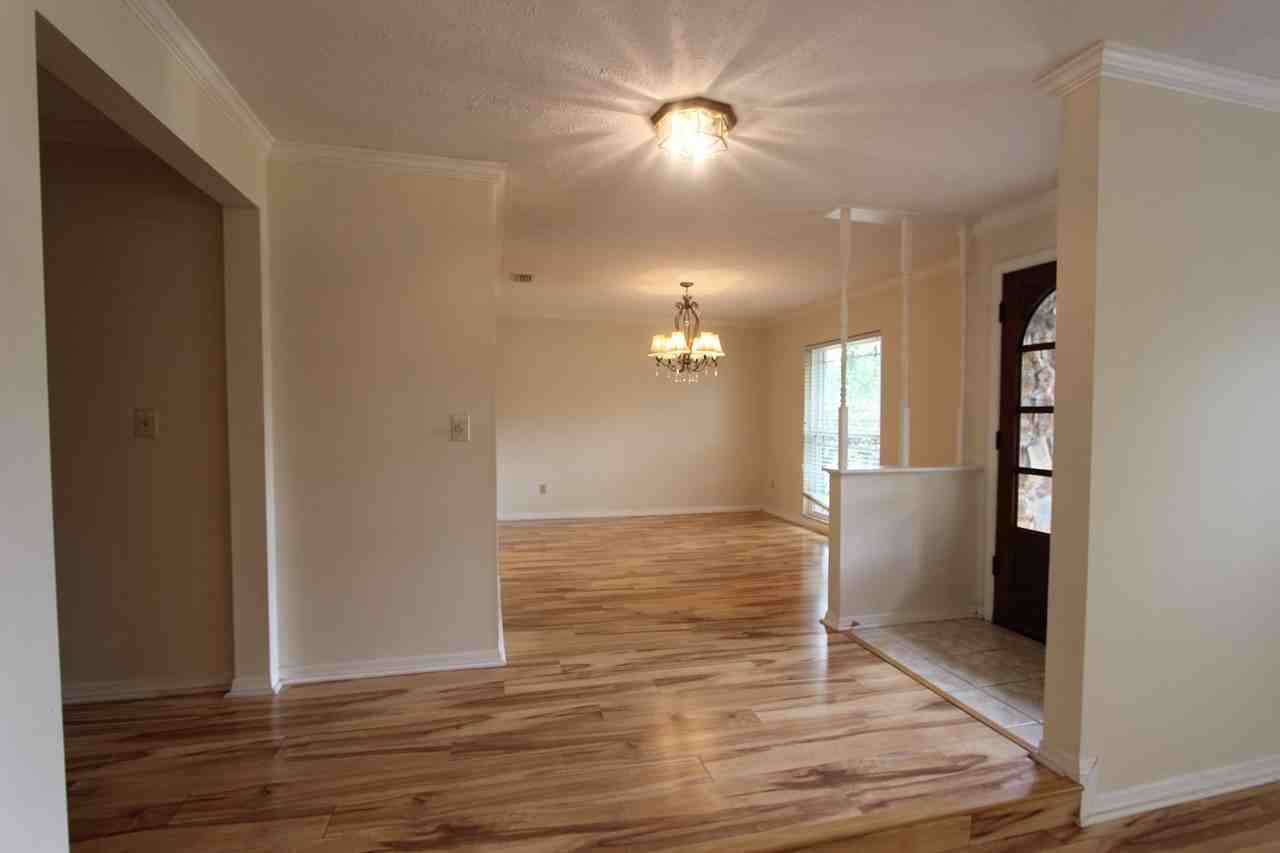 818 Druid Hills Rd - Photo 3 of 30