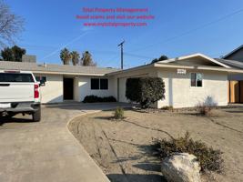featured image of 3526 W Tulare Ave