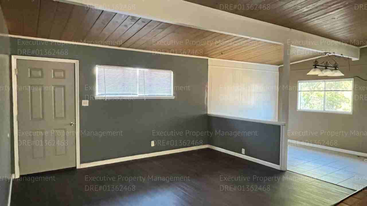 500 Day Ave - Photo 7 of 36