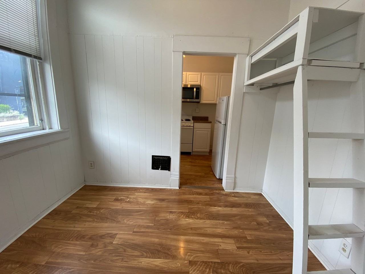 Neil Ave 1260 GW2 - Photo 2 of 7