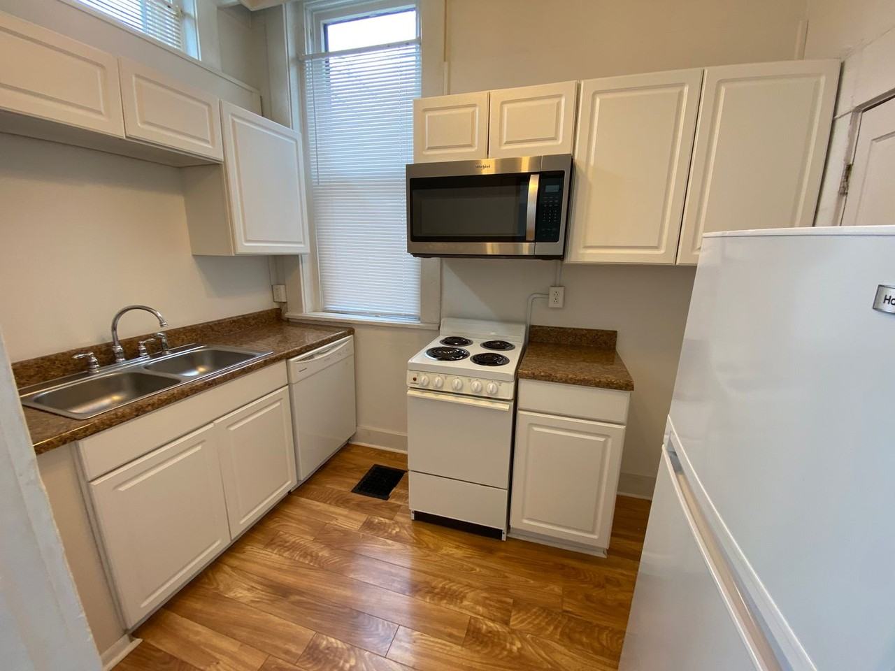 Neil Ave 1260 GW2 - Photo 3 of 7