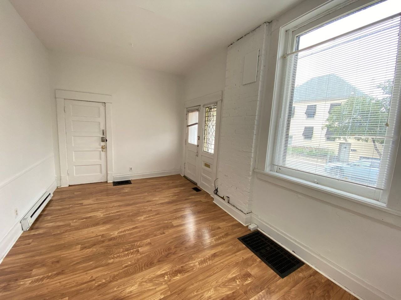 Neil Ave 1260 GW2 - Photo 6 of 7