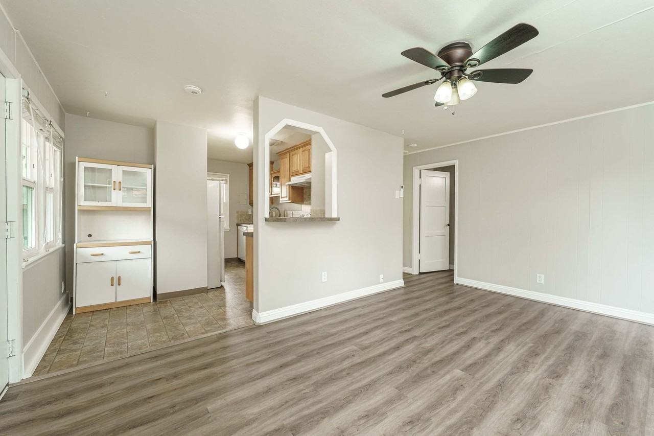 1201 Brandt Rd - Photo 4 of 22