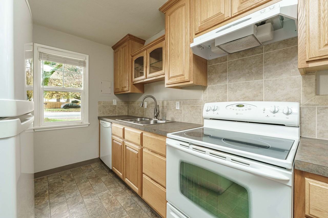 1201 Brandt Rd - Photo 6 of 22