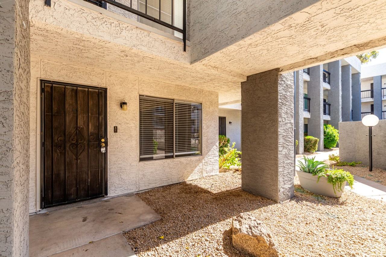 7494 E Earll Dr - Photo 2 of 24