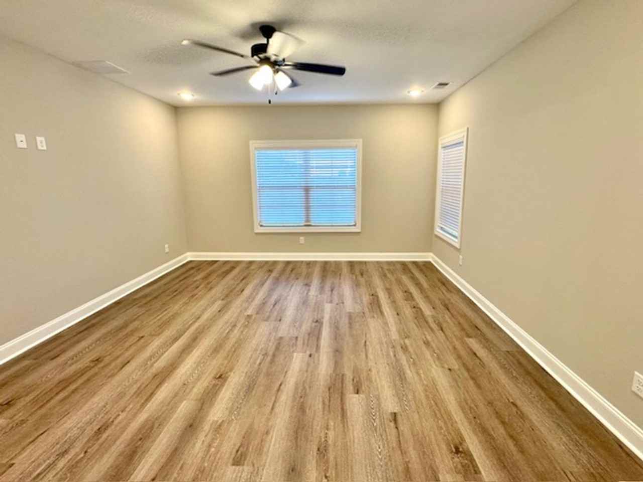 570 Tucker View Dr - Photo 6 of 15