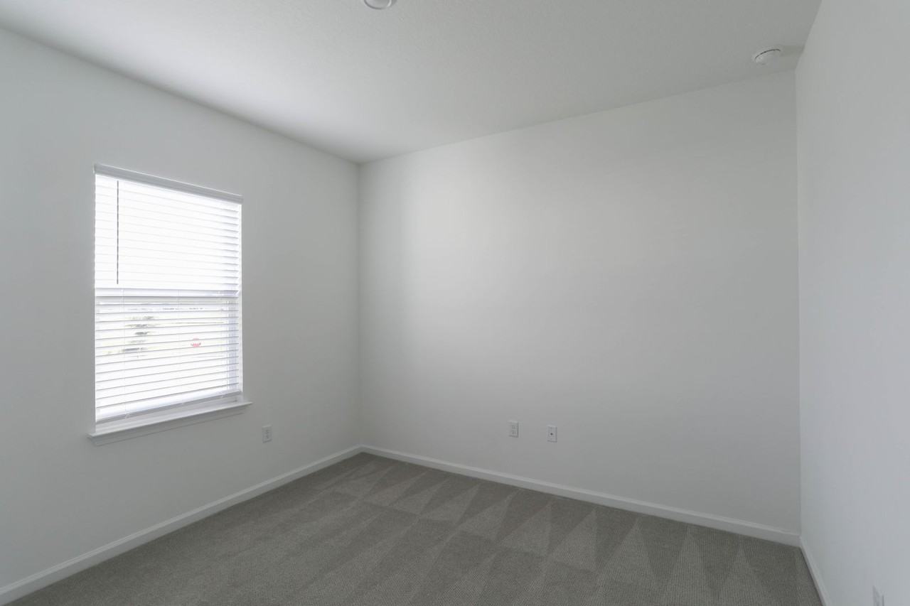 5135 Lake Hamlin Trl - Photo 7 of 14