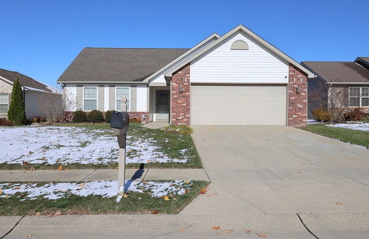 1614 W Candlewick Ln #1 - Photo 2 of 31