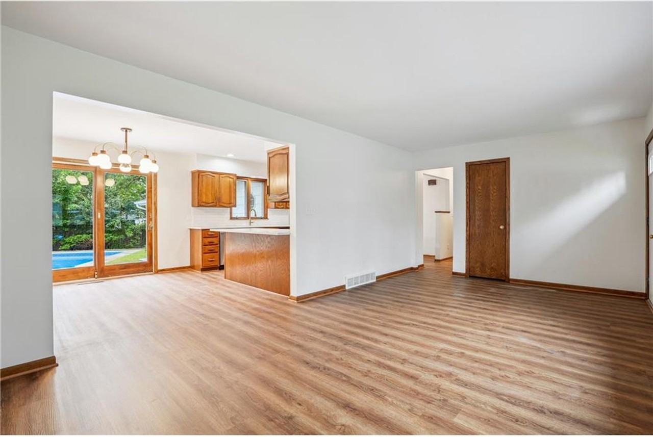 627 8th Street North - Photo 3 of 22