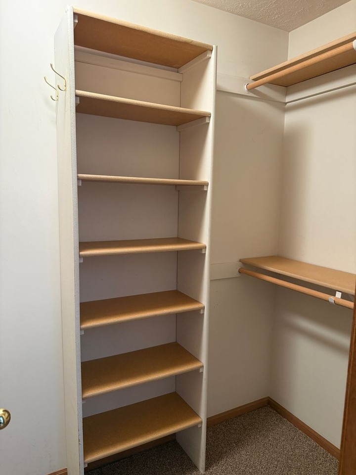 2110 John Street - Photo 7 of 28