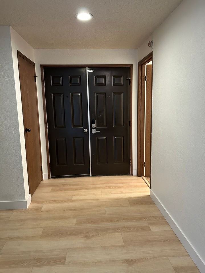 15344 62nd Ave S #A1 - Photo 4 of 19