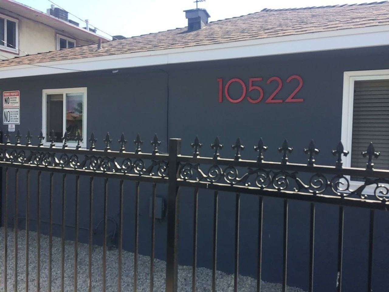 10522 S Inglewood Ave - Photo 5 of 5