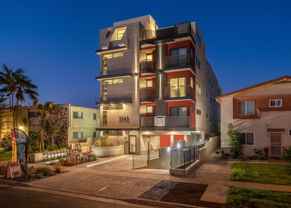 mid374 - Photo 1 of 1