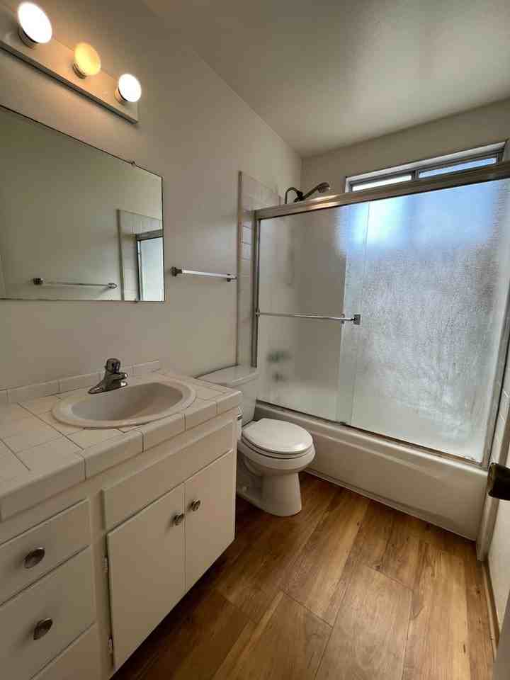 1159 E Meta St #6 - Photo 7 of 12