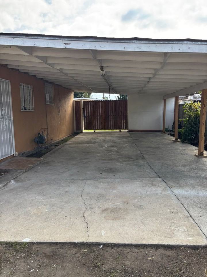 2400 2400 E 130th St. - 2400 E 130th St. - Photo 3 of 41