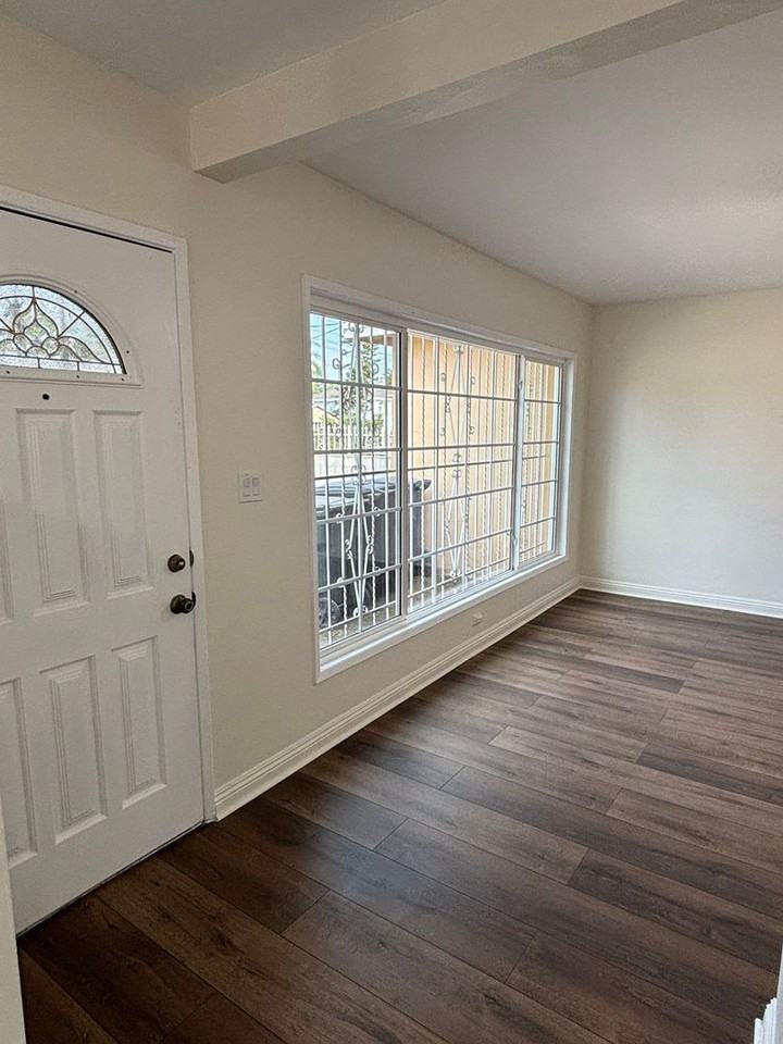 2400 2400 E 130th St. - 2400 E 130th St. - Photo 4 of 41