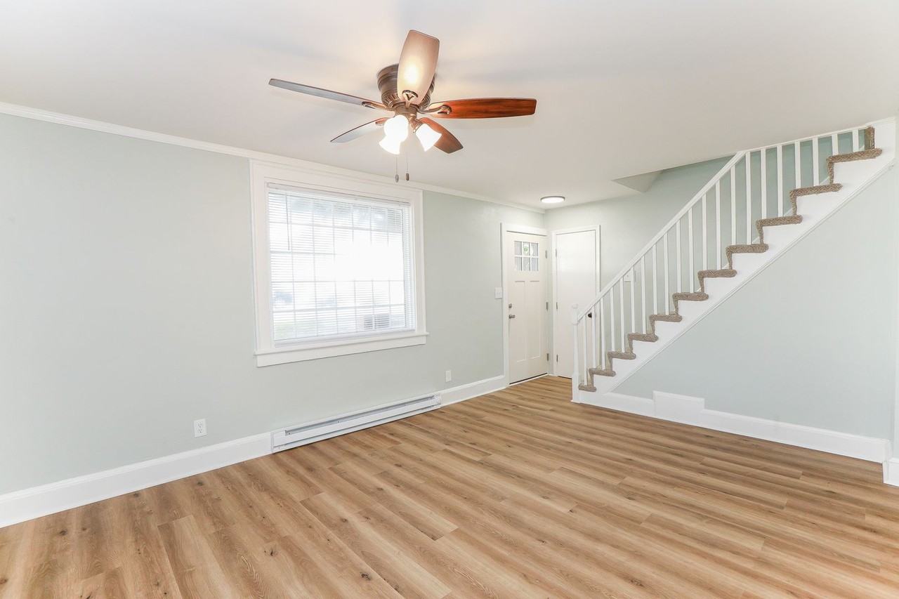 9530 21st Bay Street - Photo 3 of 27