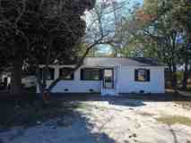 1069 Chestnut St - Photo 1 of 1