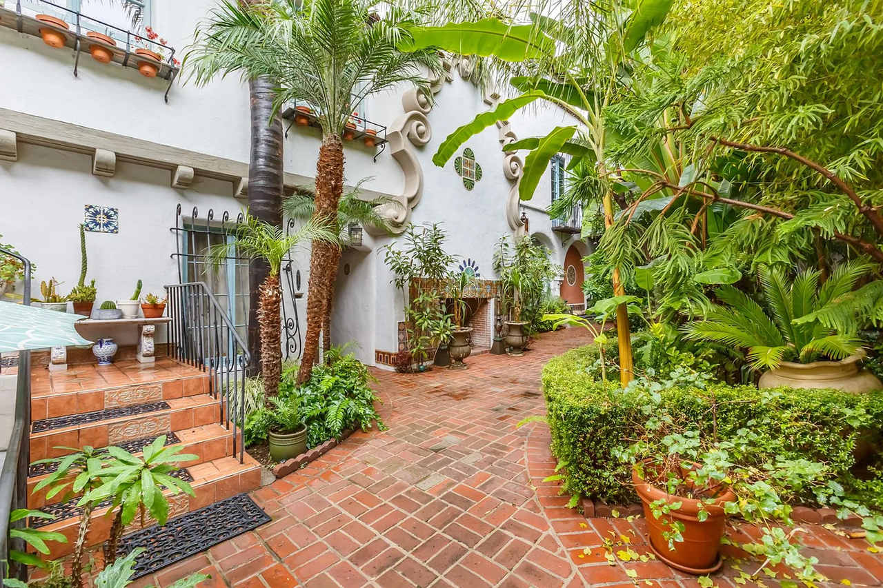 8225 Fountain Ave (Patio Del Moro) - Photo 2 of 7