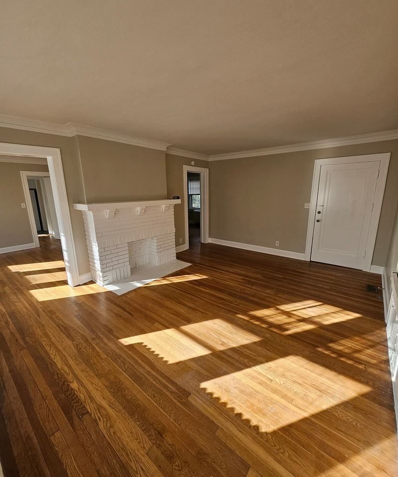 Stylish 2 - Photo 4 of 15