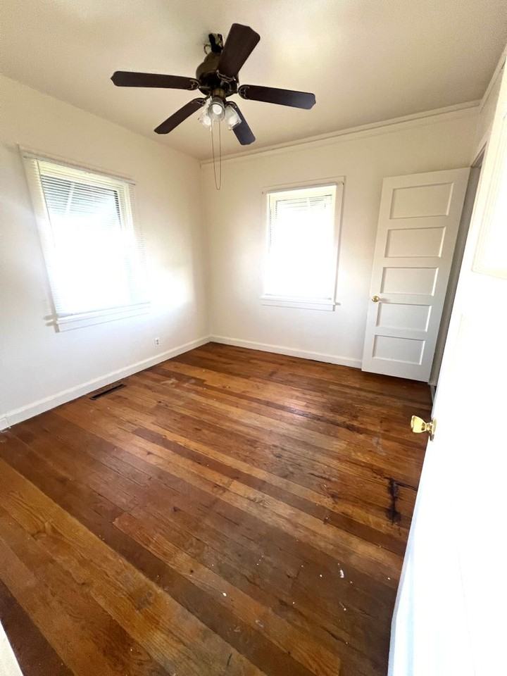 511 N Harrison Ave - Photo 2 of 10