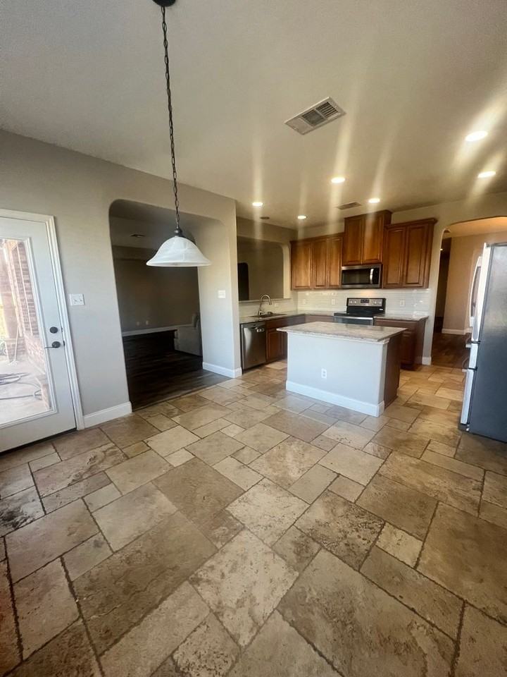 917 Lilly Pad Lane - Photo 5 of 23