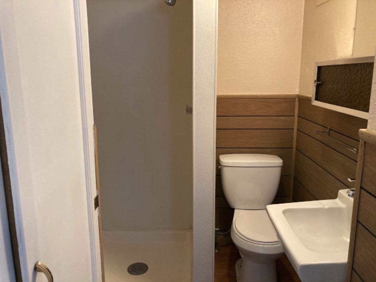 1360 W Wabash Ave - Photo 4 of 13