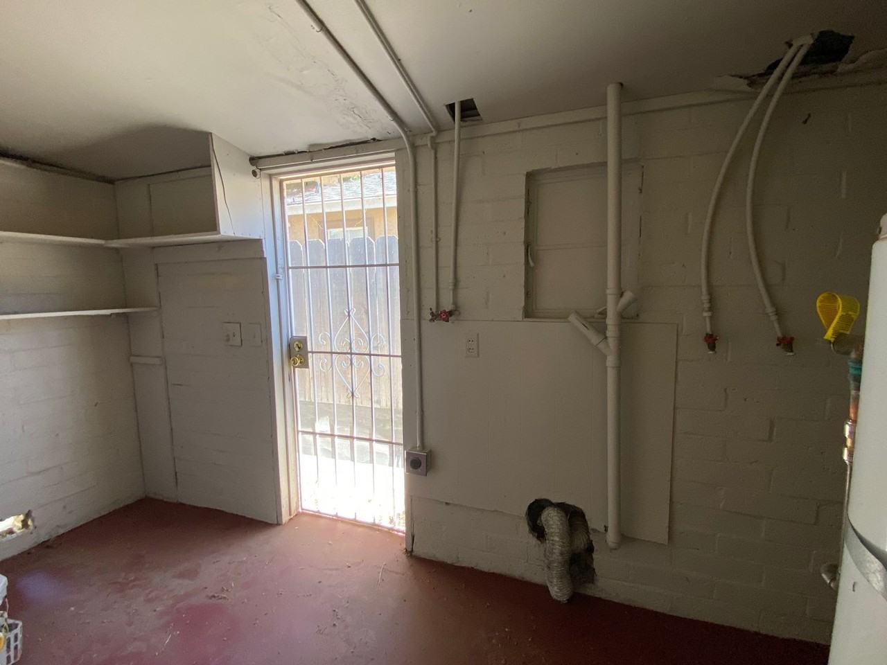 2050 Richard Way - Photo 5 of 16