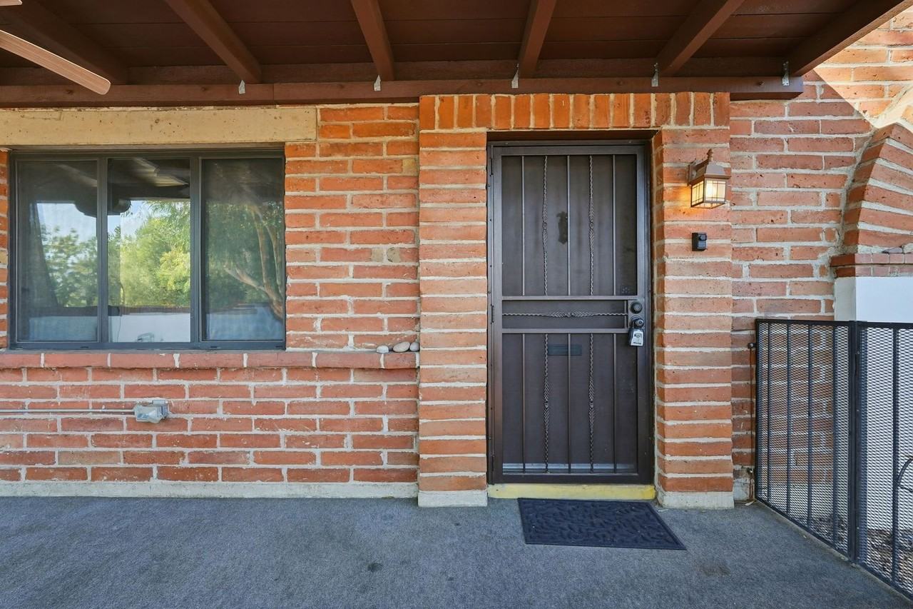 478 Paseo Madera #B - Photo 7 of 31