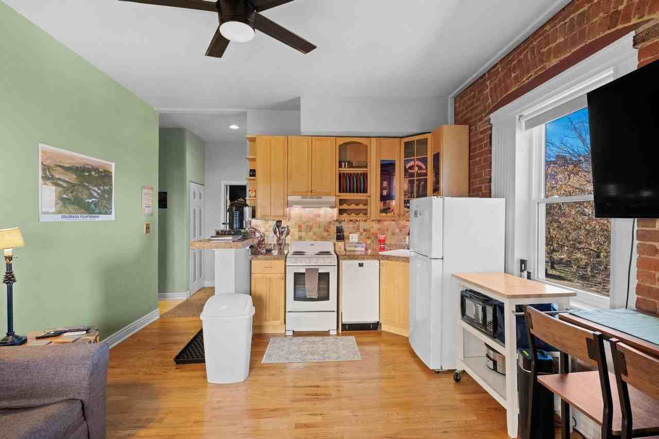 1450 N High St - Photo 5 of 30