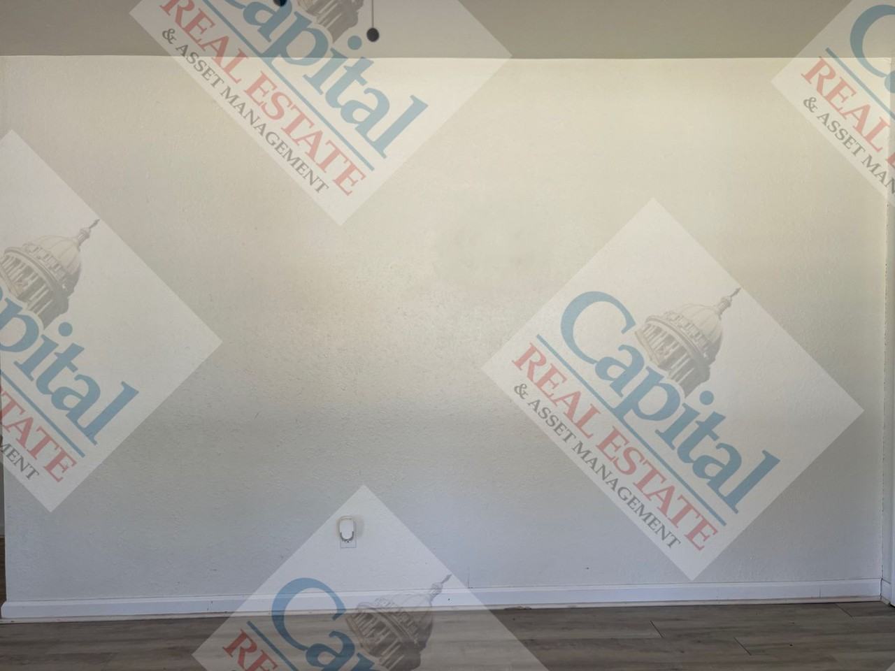 3008 Somerset Pl - Photo 4 of 30