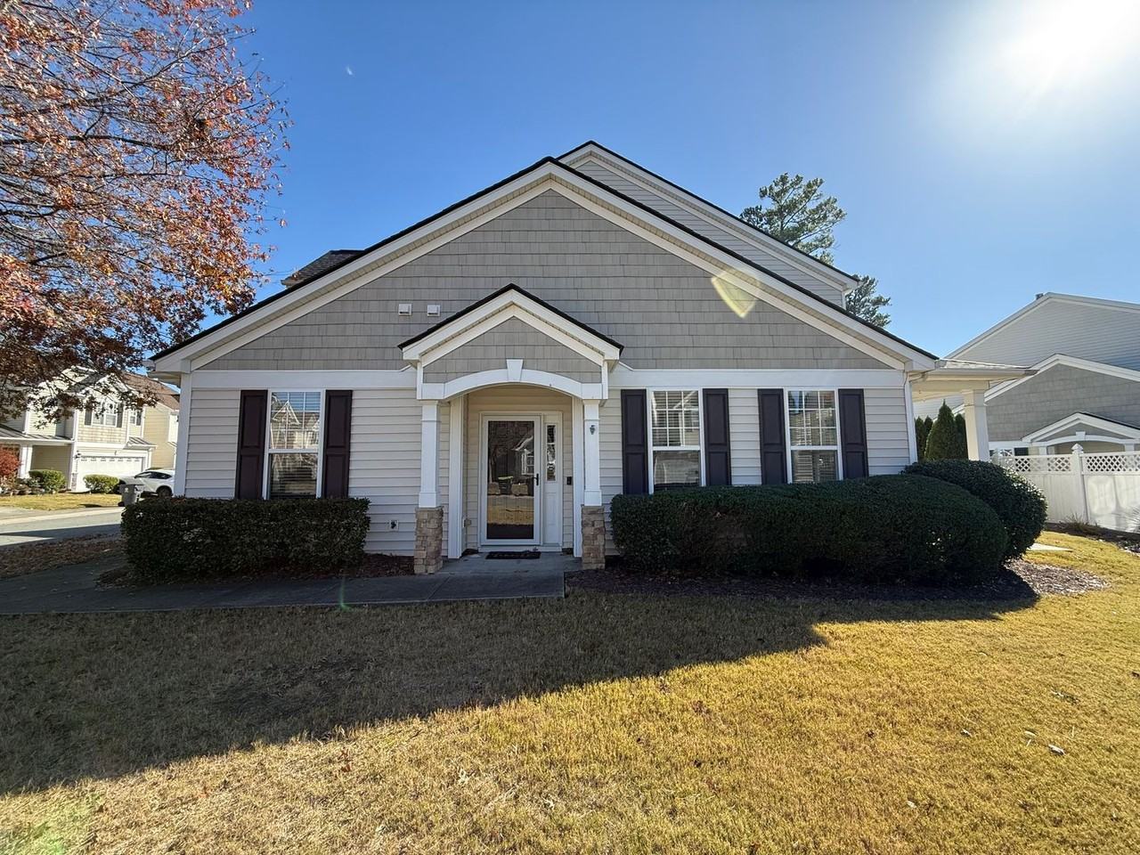 200 Courthouse Dr - Photo 2 of 31