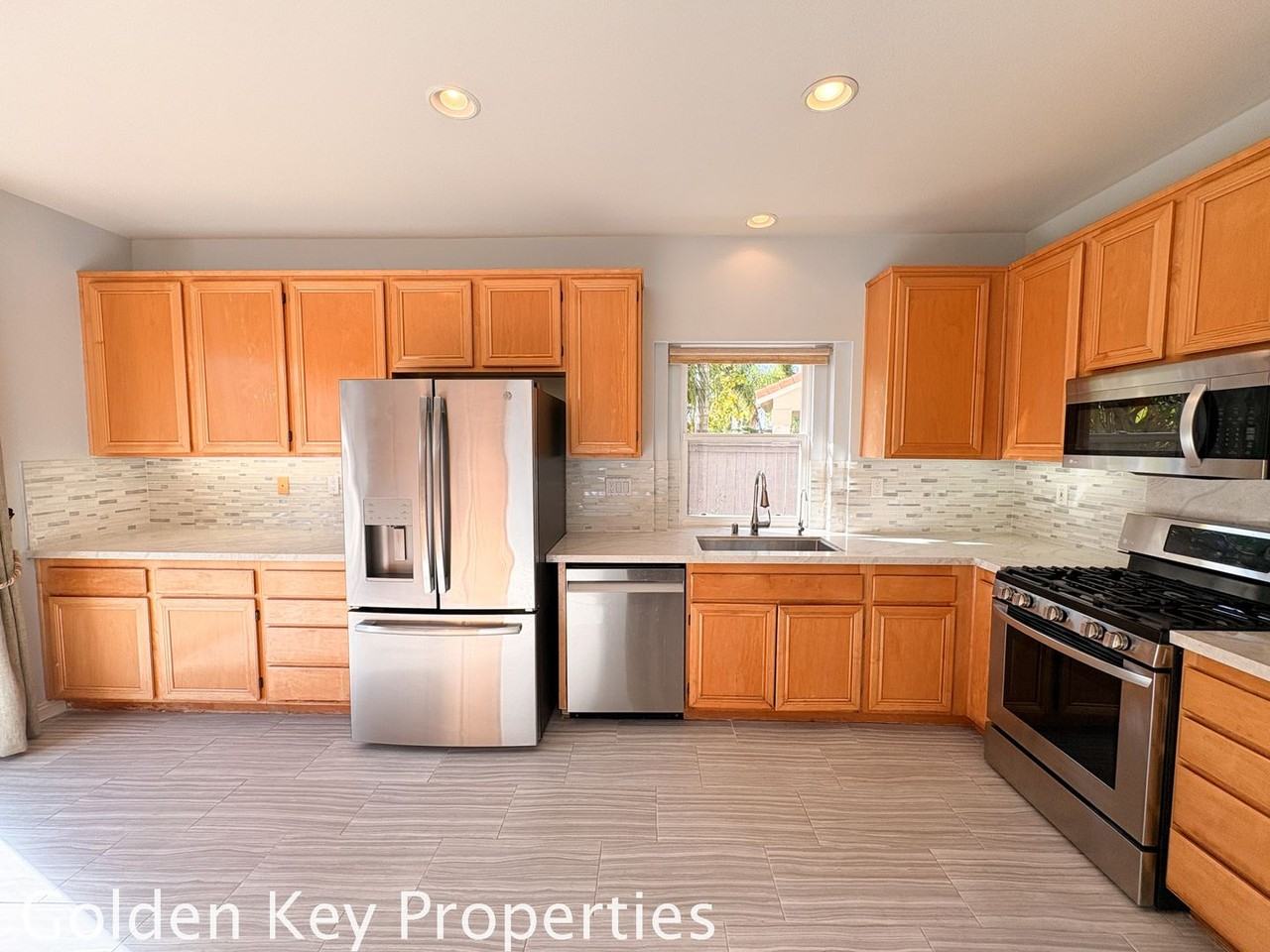 6035 Paseo Carreta - Photo 2 of 33