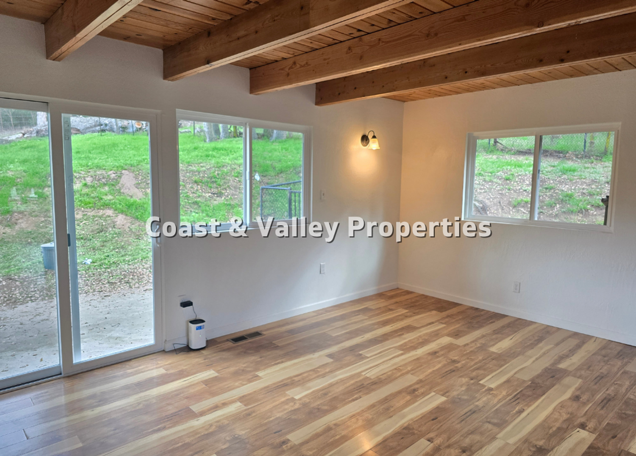 Cole Rd - Photo 5 of 27