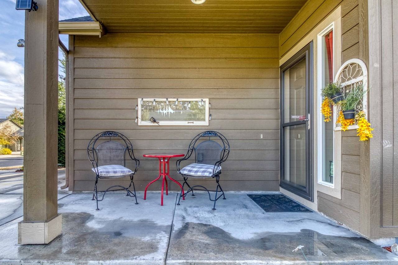 20341 Elaine Ln - Photo 7 of 26