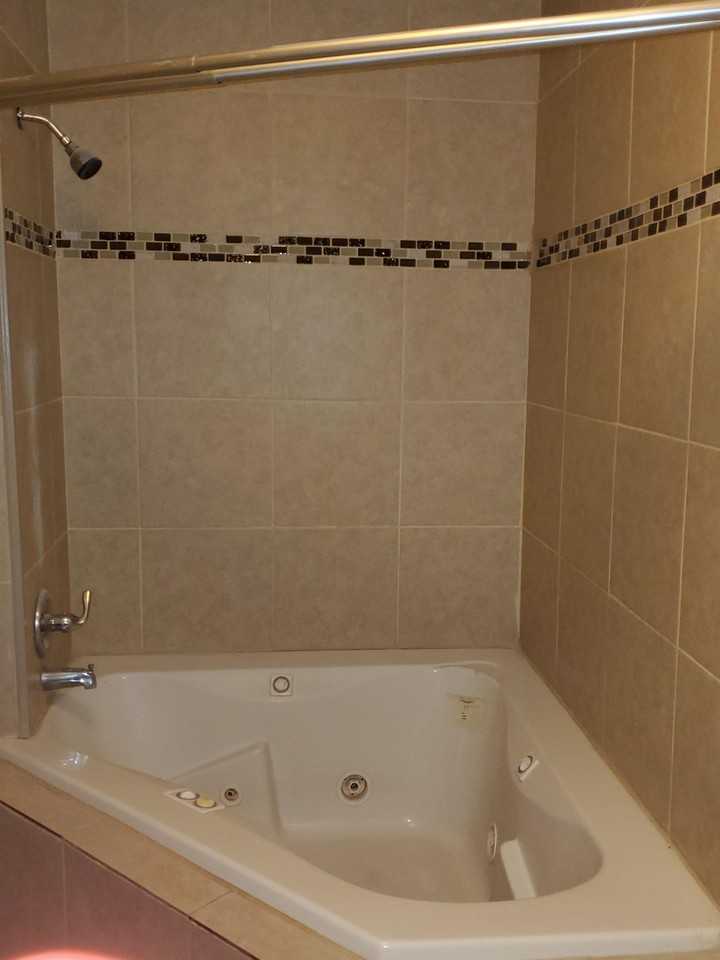 8845 E Jefferson Ave #207 - Photo 3 of 8