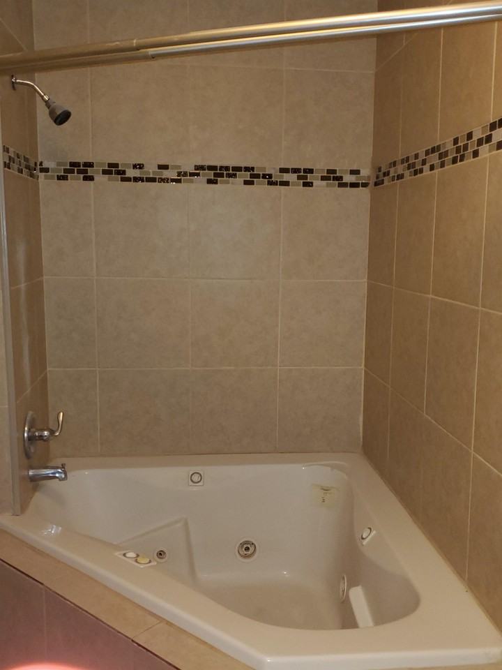 8845 E Jefferson Ave #301 - Photo 3 of 8