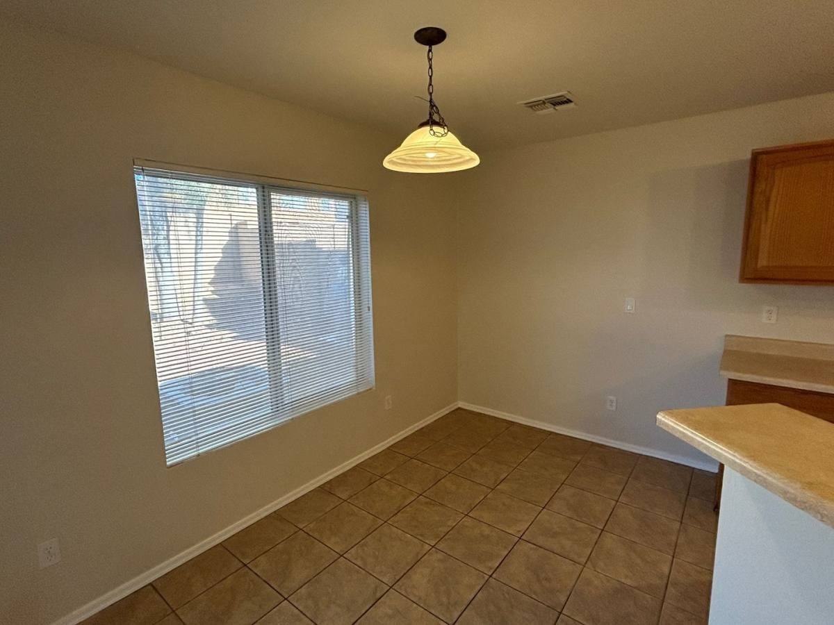 22538 W Hadley St - Photo 5 of 10