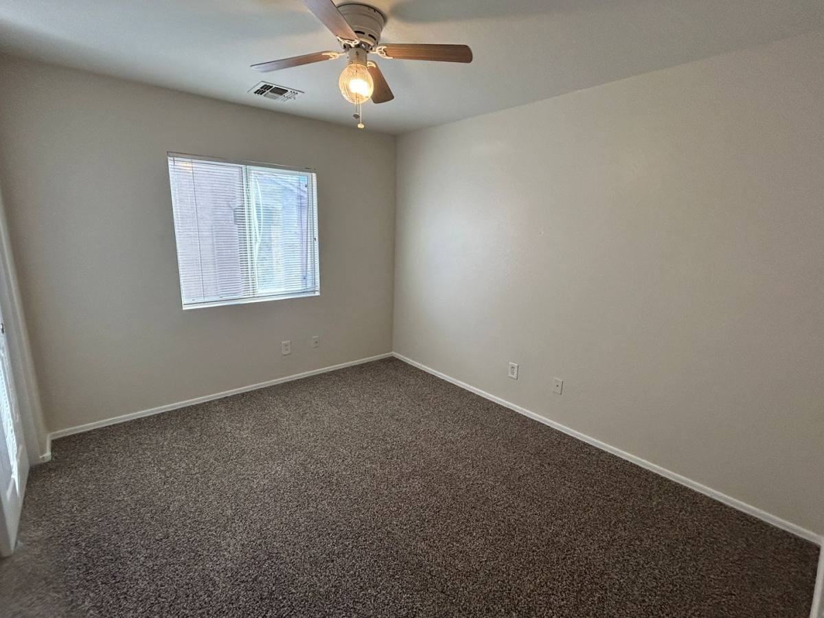 22538 W Hadley St - Photo 7 of 10