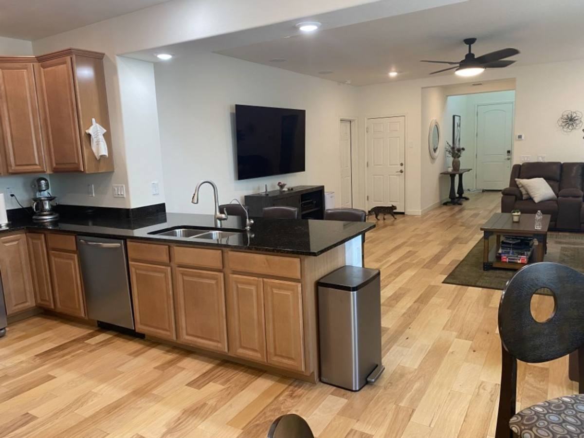 4209 W Granite Basin Dr - Photo 5 of 10