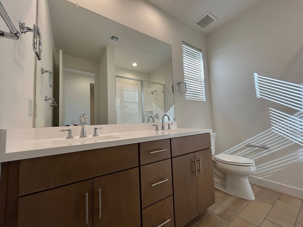 11806 N Loma Linda St - Photo 6 of 10