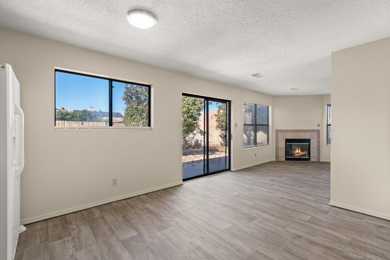 4952 Butte Pl Nw #0 - Photo 5 of 11